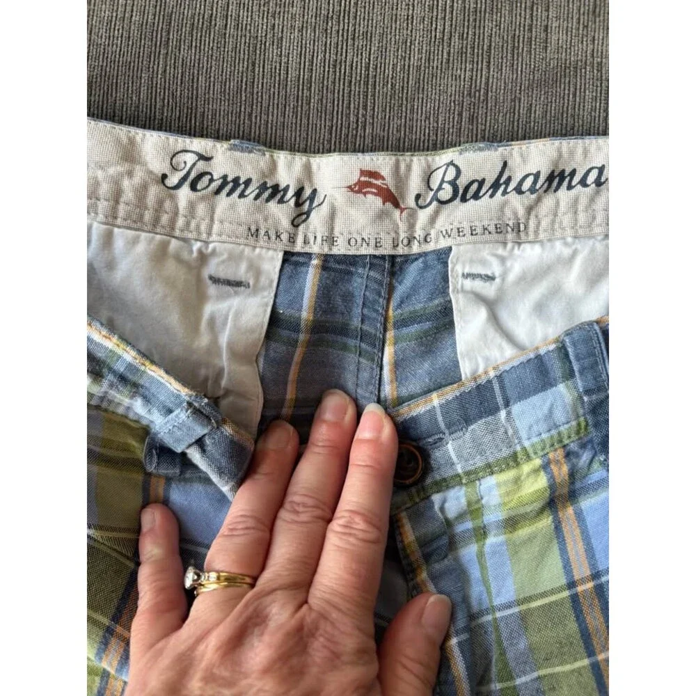 Tommy Bahama Men's Plaid Linen Tencel Blend Chino Resort Shorts Size 36